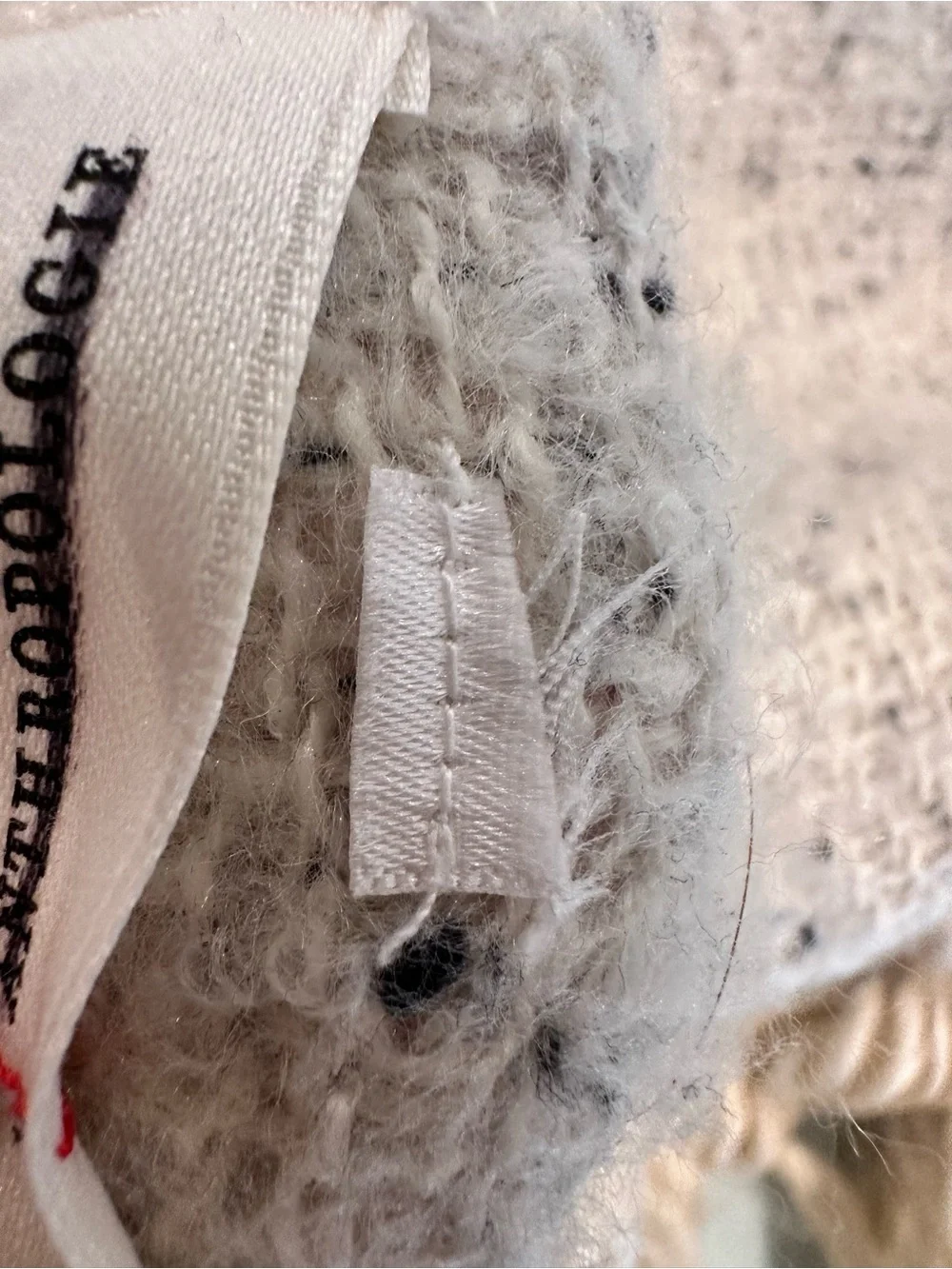 Anthropologie Oatmeal Ivory Speckled Chunky Tasseled Oversized Knit Scarf.